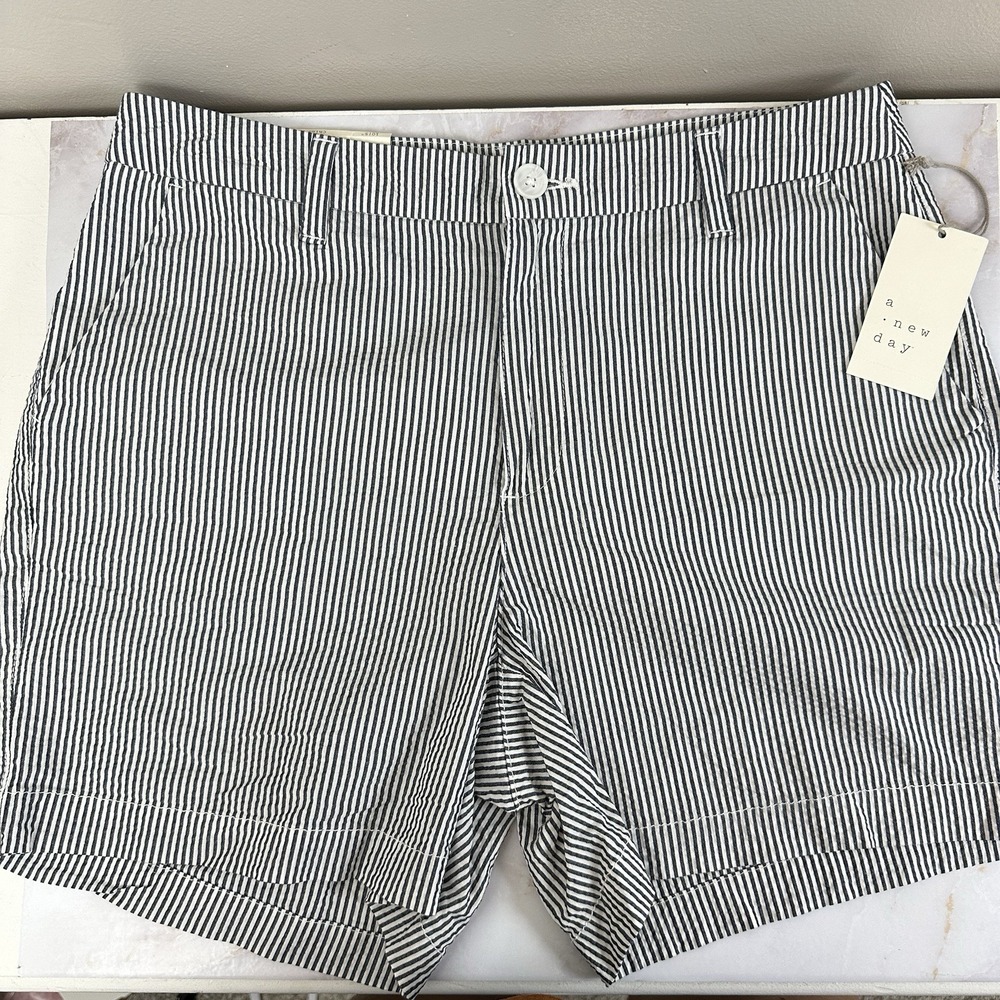 A New Day Women's Size 10 Gray Striped Chino Shorts 5" Inseam NEW